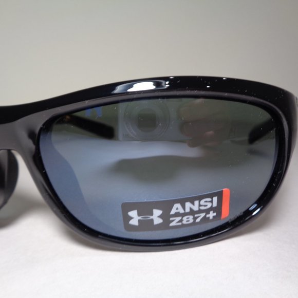 Under Armour CAPTURE Shiny Black New Sunglasses main image 4